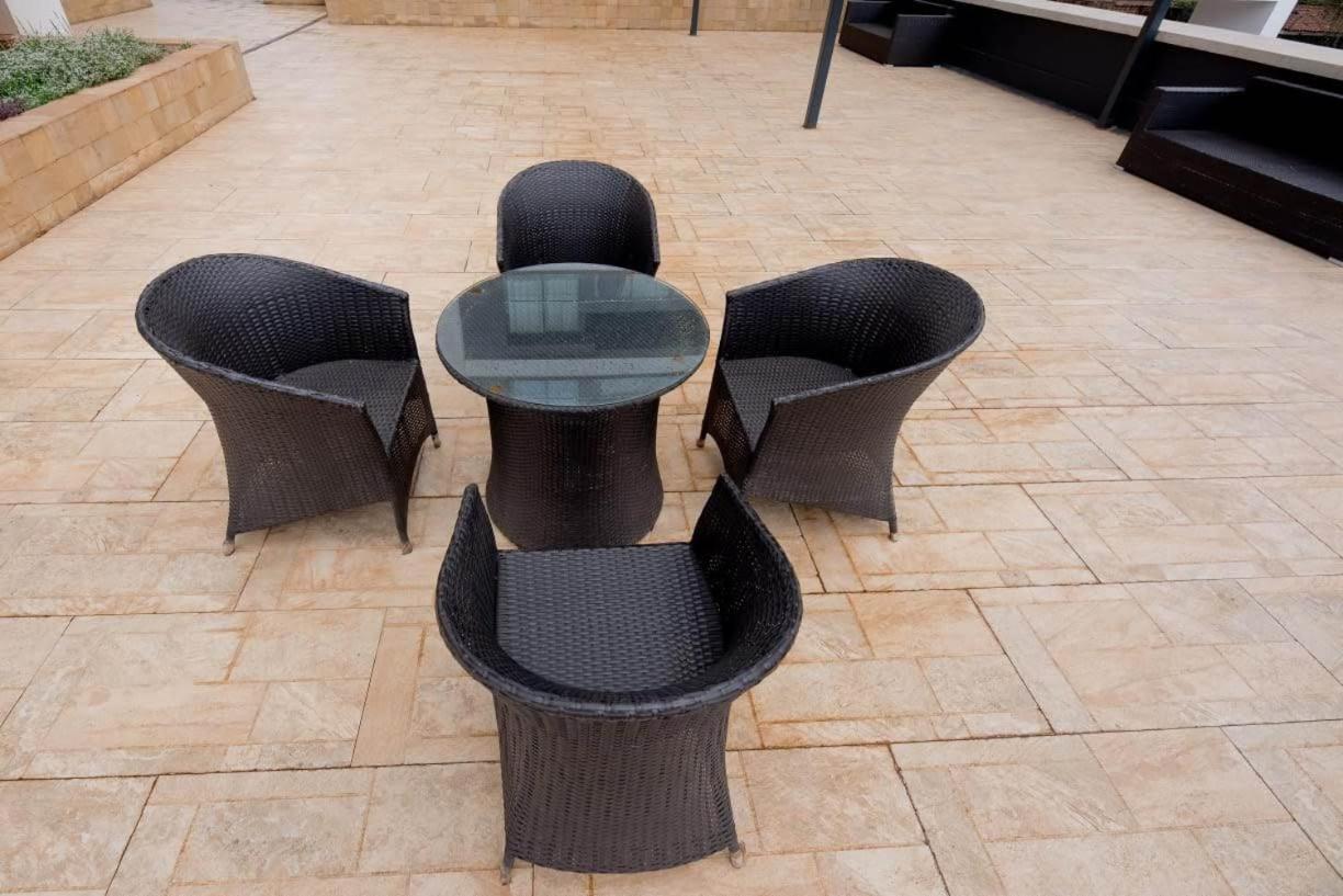 ניירובי Astoria Apartments מראה חיצוני תמונה